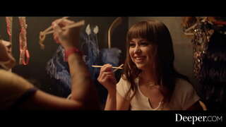 Tuwa. Seksi babes seneng jancok lesbian