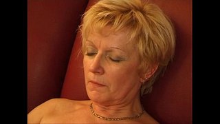 Il-Żgħar Belġjani - I iswed fuq L-1 D inti Mara fit-2 U t-3 Ta&#039;Pierre Moro (Anastasia Kass,Nana