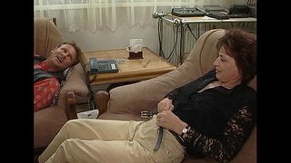 JuliaReavesProductions-Hausfrauen 한 정보를 제공하는 데 도움이 장 4 자식이 자위소년 빌어먹을 질