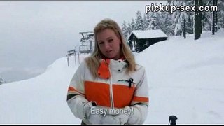 Czech girl Nathaly Teges fucked with isis stranger for cash