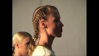 Huru Ngā Pikitia - Te Maimoatanga Motuhake