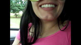 ���வரது மனைவி, ரேச்சல் காட்டும் ஆஃப் தெரு