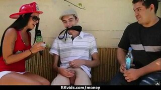 Alaston tyttö ja kovaa, vittu, sukupuoli video 17