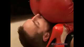 Lateks pätt kummardama