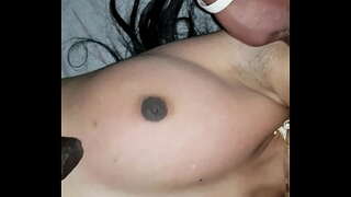 Maheswari teta i l&#039;aixella merda de l&#039;oncle