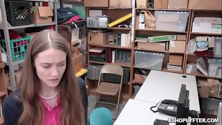 Қалай shoplyfting жасөспірім мен әжесі болып Банг Бойынша мүйізді офицер ЛП Эрик Лорен