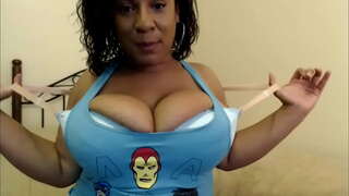 Paks Ja Busty Karamell Kassipoeg!