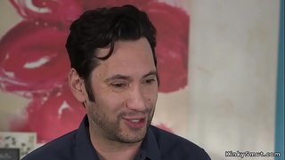 Ex bf දමා ඔහුගේ ෂඩ් brunette පෙම්වතිය බැම්මෙන් හා කසයෙන් තළා හා ගුද එක්ක නිදාගත්තා ඇගේ