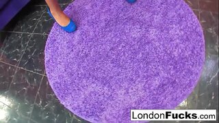 ���सियाली बालक आफु fucks